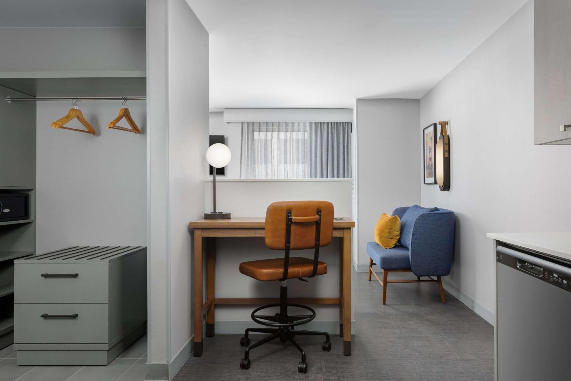 Homewood Suites By Hilton Newport Cincinnati Exterior foto